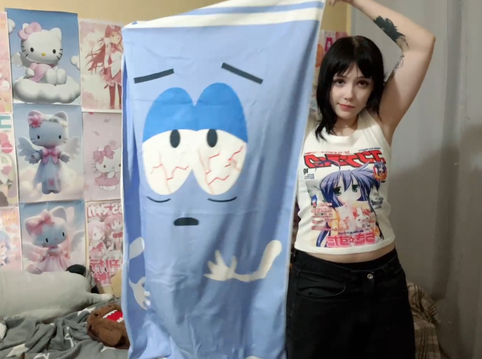 943x703