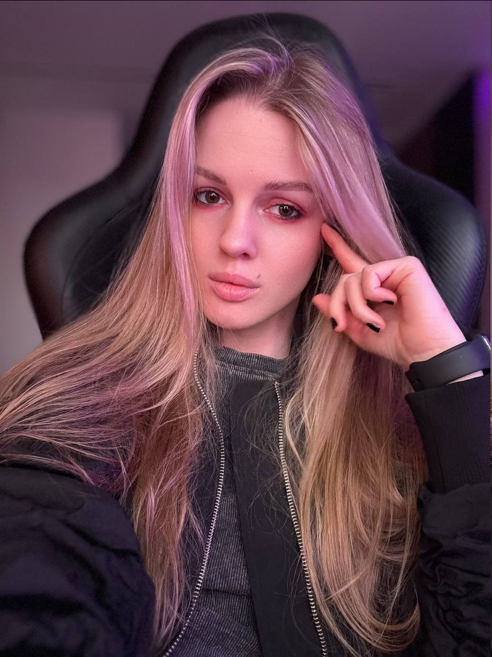 959x1280