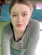 518x679
