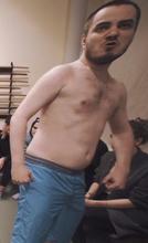 320x526